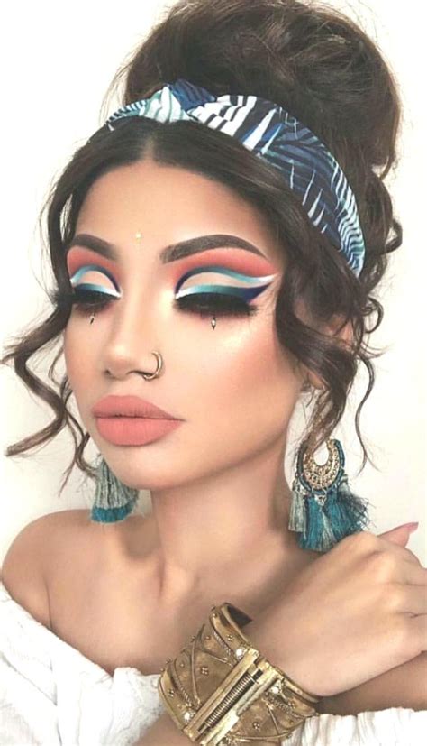 35 Fun Colorful Eyeshadow Ideas For Makeup Lovers Part 25 Colorful
