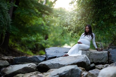 Professional Outdoor Maternity Photography