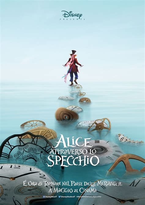 Alice kingsleigh ha trascorso gli ultimi anni seguendo le impronte paterne e navigando per il mare aperto. Valecenter - Centro Commerciale ALICE ATTRAVERSO LO SPECCHIO