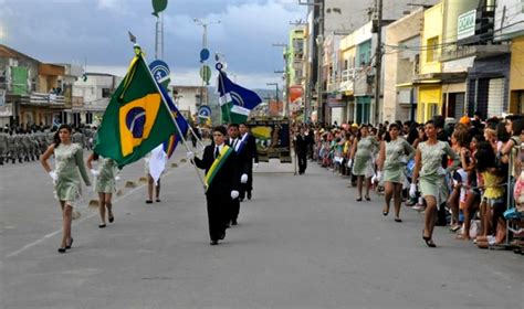Desfile C Vico Comemora O Anivers Rio De Surubim Surubim News
