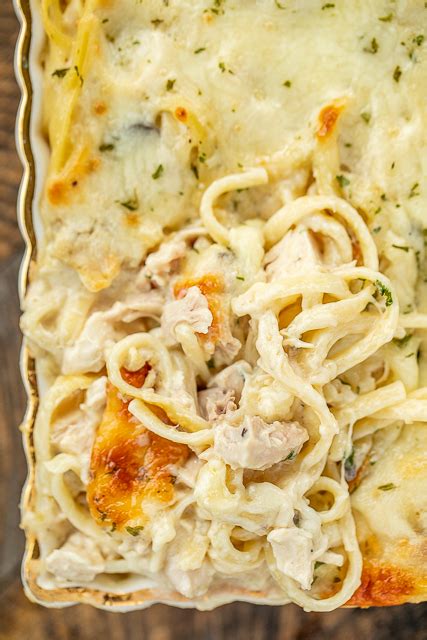 Using campbell's cream of chicken soup, rotisserie chicken, and frozen broccoli makes this rich casserole come together quickly. Chicken Tetrazzini | Plain Chicken®