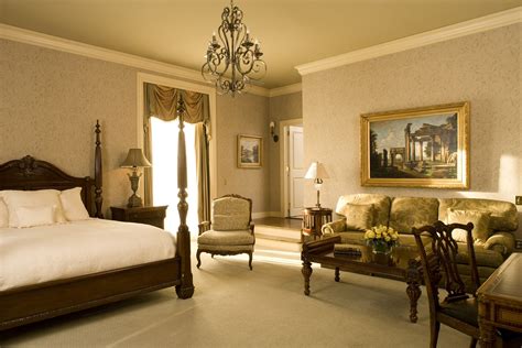 Enjoy A Luxurious Stay On The North Shore Of Long Island At Oheka Castle