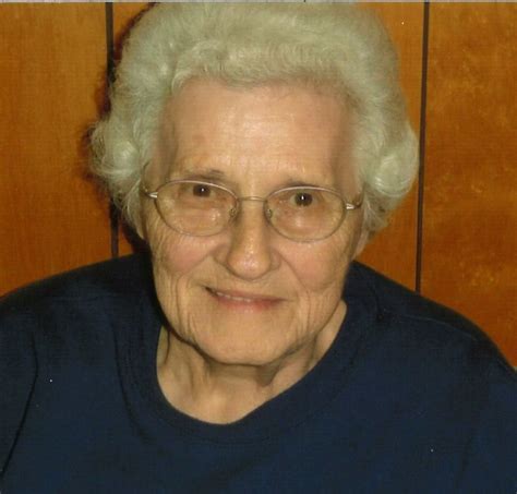 Obituary Of Miriam Roberta Batchelor Holman Funeral Home And Crem