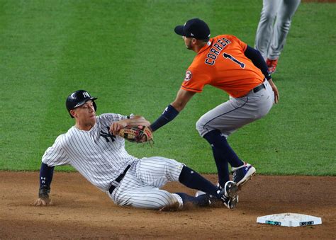 What Carlos Correa thinks of potential Aaron judge-Twins fit
