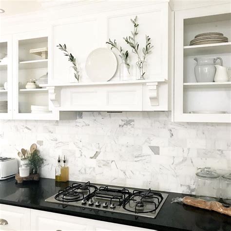 8 Diy Peel And Stick Kitchen Backsplash Ideas