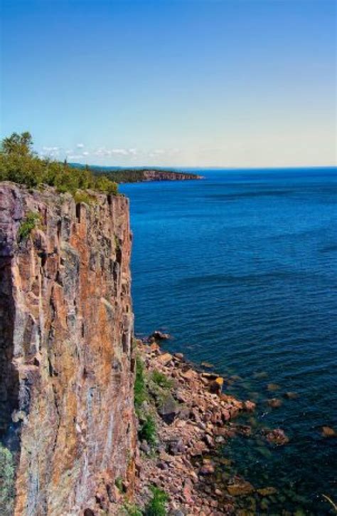 Palisade Head Cliffs On Lake Superior Charismatic Planet