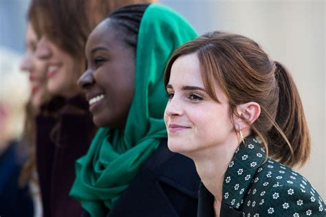 Photos Emma Watson A été Reçue Par Brigitte Macron à Closer