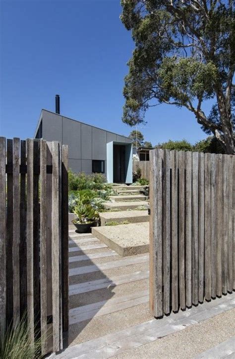 Sorrento Beach House Clare Cousins Architects House Fence Design