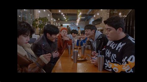 Watch and download true beauty (2020) episode 5 free english sub in 360p, 720p, 1080p hd at kissasian. Han Seojun being teased by his friends | True Beauty EP ...