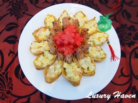 If you love salads, you can't get more traditional than this. Foodista | Recipes, Cooking Tips, and Food News | Chinese ...