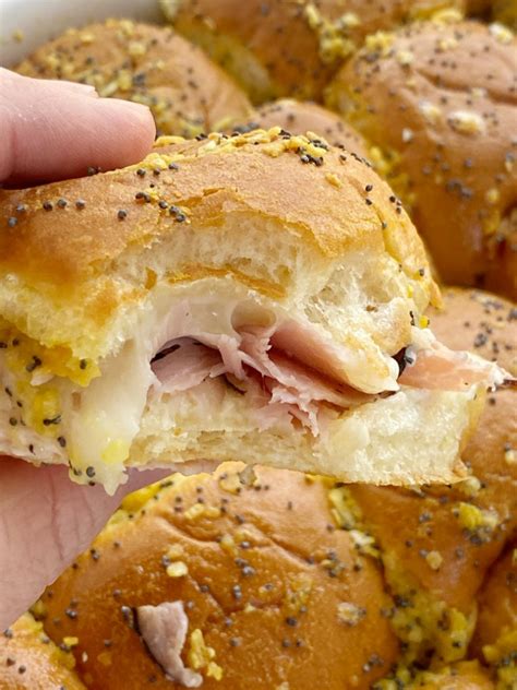 how to make baked ham sandwich