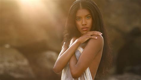 How To Take Beautiful Backlit Portraits At Golden Hour Fstoppers