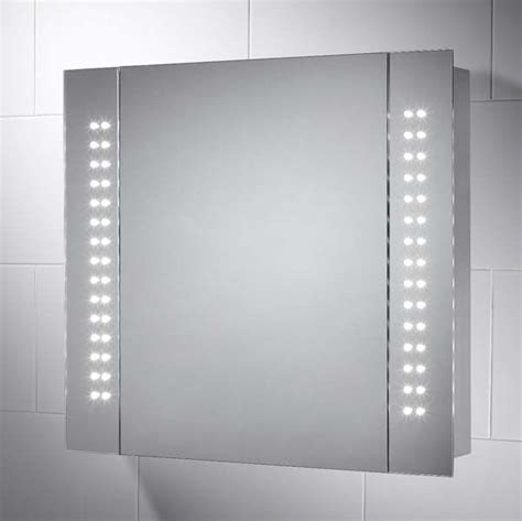 Kinsley Led Illuminated Battery Powered Bathroom Cabinet Mirror