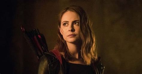 Arrow Season 8 Episode 3 Promo Shows Thea Queen Return And Shes Not