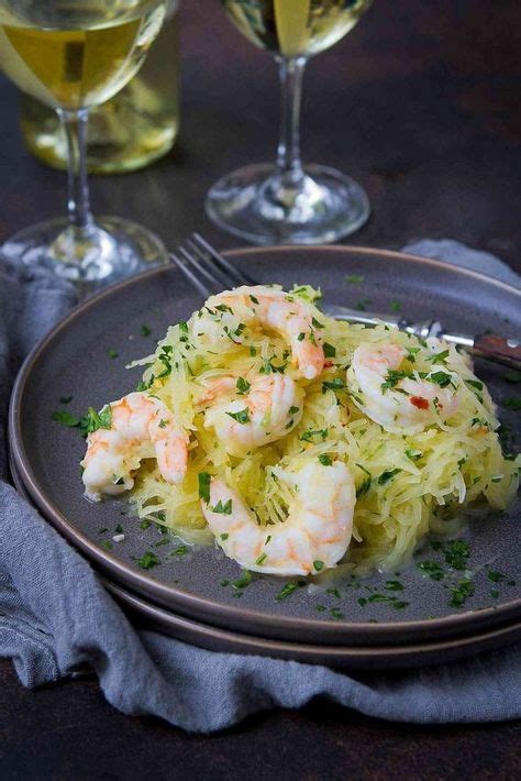 As an amazon associate and affiliate with other networks, i may earn a commission from purchases made through links within this post. Shrimp Scampi Spaghetti Squash Recipe - Low Carb Dinner ...