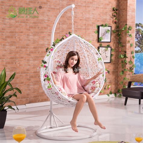 Suits basically every style plus it is very useful since it has wheels and it also adapts to the kid's size. Swing Hanging Bubble Chairs For Bedrooms - Buy Hanging ...