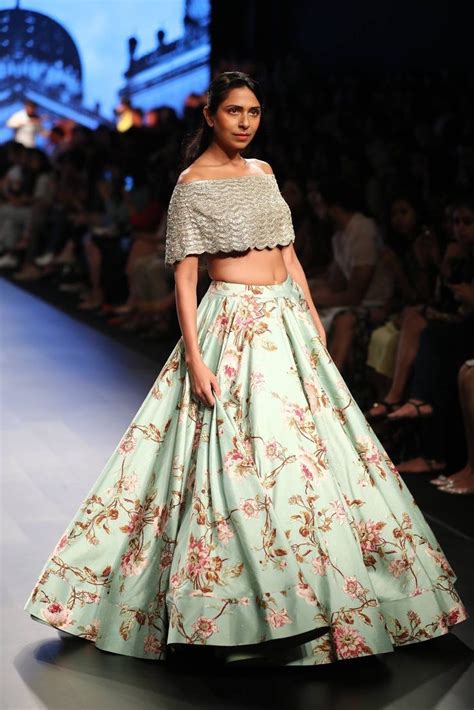 Lakme Fashion Week Indian Designer Wear Indian Designer Outfits Fashion