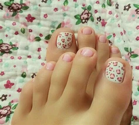 Uñas de pies sencillas uñas de los pies bonitas. Trends For Unas Decoradas Pies Gris | Jagannath Blogs