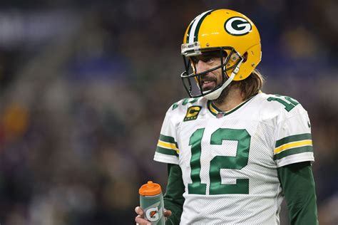 Aaron Rodgers Tells How Ravens Paid Respect To Davante Adams