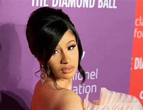 cardi b brutally clapped back to a fan who said negative things about husband offset like it viral