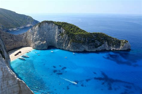 Zakynthos Conheça A Ilha De Navagio Beach Na Grécia Paixão Por Viajar
