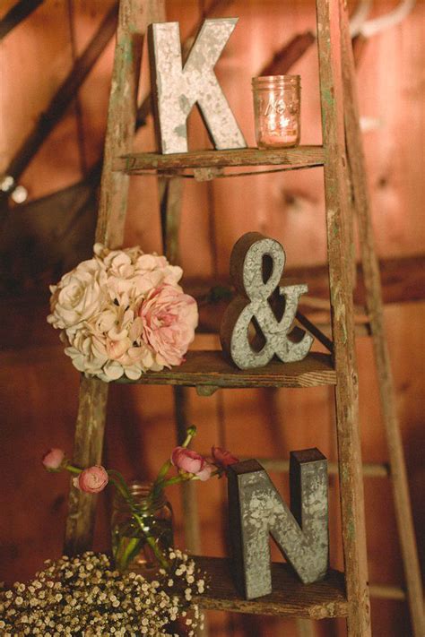 You can decorate the barn with. 30 Inspirational Rustic Barn Wedding Ideas | Tulle ...