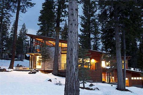 This Stunning Prefab Hybrid Luxury Mountain Home In Truckee California