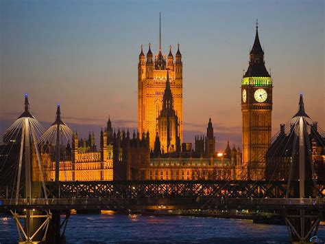 Big Ben London Night Wallpaper 2048x1536 21132
