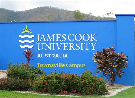 Academic excellence scholarship james cook university brisbane campus is proud to recognise and reward students who have achieved excellence in their studies at james cook university. Amelia in Australia: A Crash Course on Townsville ...