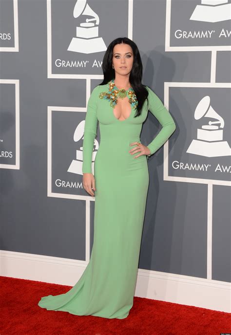 Grammys 2013 Katy Perry Ignores Dress Code And Flashes Cleavage In Revealing Dress Pics