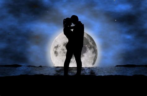 kiss under the moon beneath the moonlight pinterest