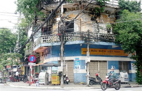 Mới đây, một số giải pháp đã được đưa ra nhằm giải quyết những khó khăn tạm thời, giúp các nghệ sỹ có thể giữ vững niềm. Đà Nẵng: 'Bám trụ' ở khu tập thể chờ sập, vì sao? - Tin ...