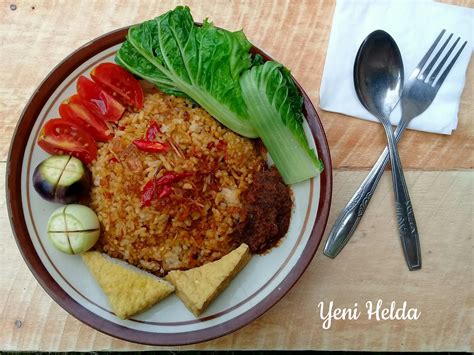 Maybe you would like to learn more about one of these? Resep Nasi Goreng Sederhana - Yenihelda.Com