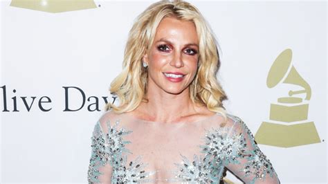 Britney Spears Gets New Tattoo But Says It ‘sucks With Regret