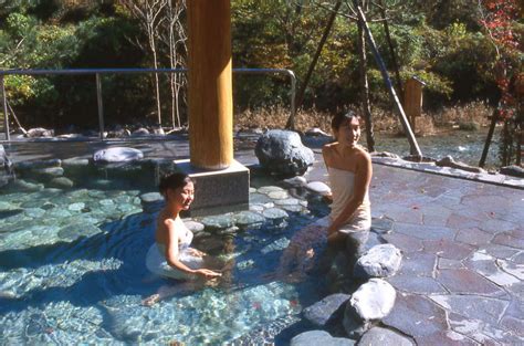 Shima Onsen And Kashiwaya Ryokan — Enjoy Onsen Hopping Day Use Onsen Foot Bath