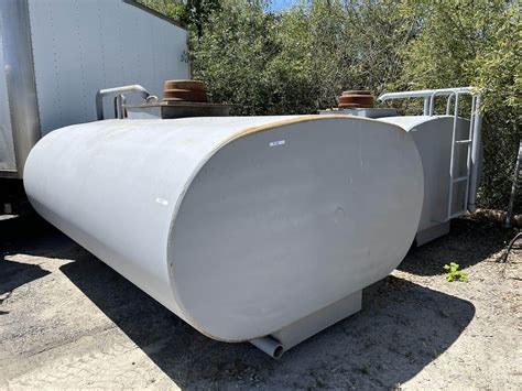 2023 T And B Water Trucks 2000 Gal Truck Tank For Sale Healdsburg Ca