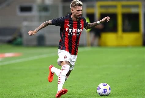 Developments are expected in the next week on the signings front for ac milan, according to journalist carlo pellegatti. Castillejo, il Milan ci crede: ora manca un ultimo step