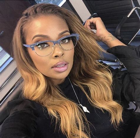 Https://tommynaija.com/hairstyle/best Hairstyle With Glasses Black Girl