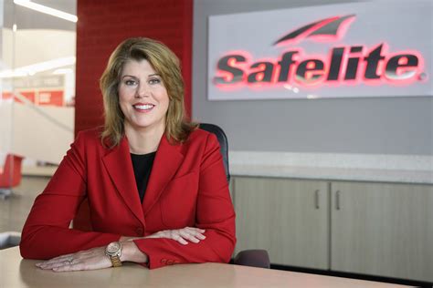 Don’t Be Afraid To Over Communicate Leadership Advice With Renee Cacchillo Of Safelite By