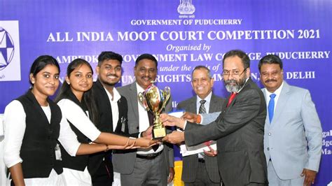 Moot Court Competition Held At Law College The Hindu