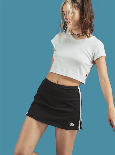 Track Skort In 2020 Clothes 2000s Fashion Trends Skort Outfit