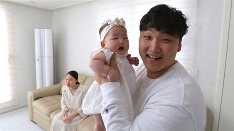 South Korean Babies Born Dec 31 Become 2 Year Olds Next Day Ctv News