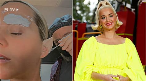 Katy Perry Bleached Eyebrows For Her Tinker Bell Costume On American