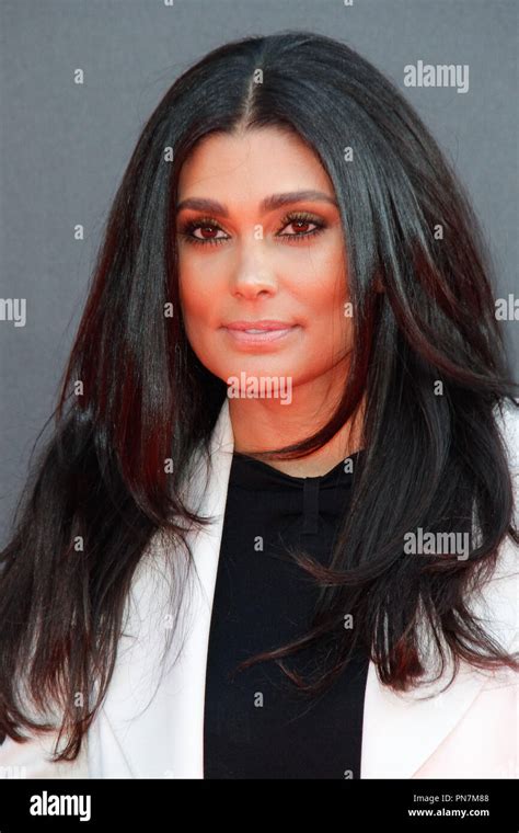 rachel roy at the world premiere of disney s the jungle book held at el capitan theater in
