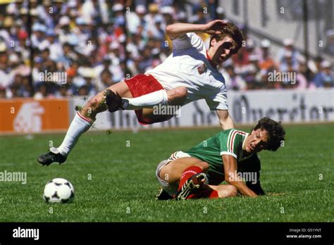 Soccer - Friendly - Mexico v Poland - Estadio Azteca Stock Photo - Alamy