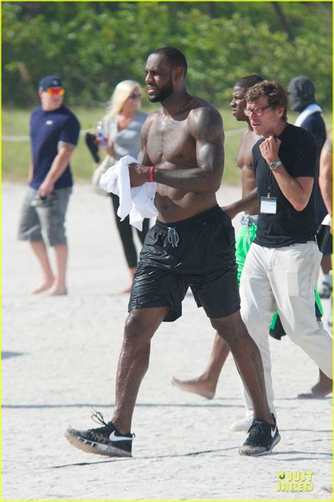 Photo Lebron James Shirtless Nike Commercial Shoot Photo