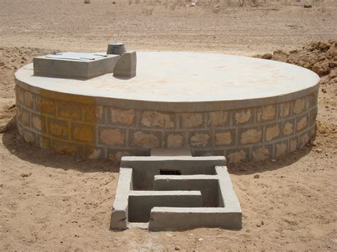 File:Rainwater harvesting tank, India.jpg - Wikimedia Commons