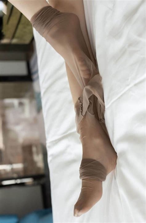 Bubbba Wrinkled Stockings Pin 60367557