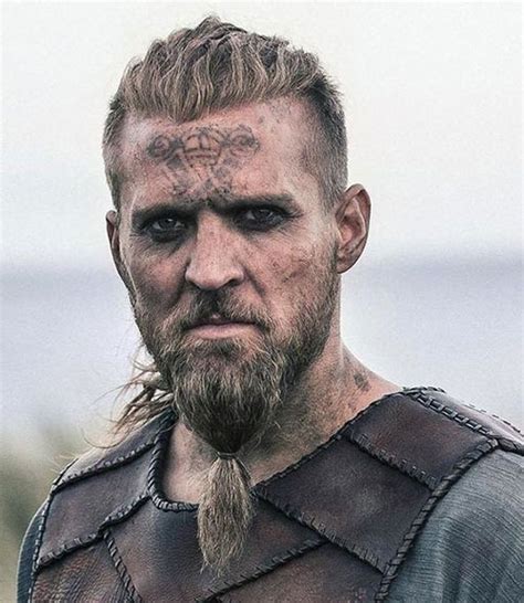 Inspired by historic nordic warriors, the viking below, check out the best traditional short and long viking hairstyles for men. 30 Kickass Viking Hairstyles For Rugged Men - Hairmanz