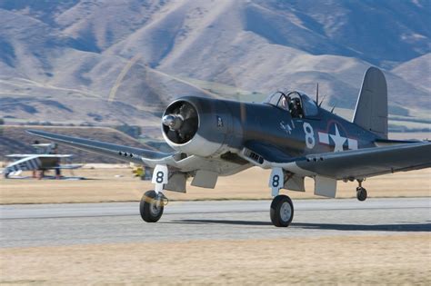 Vought F4u Corsair Warplane Technical Specs History And Pictures